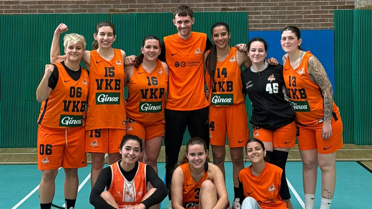 Basket Hoyo de Manzanares vs Vallekas Basket