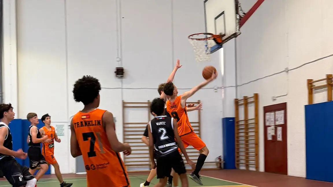 PARLA BASQUET RED vs Vallekas Basket Azul